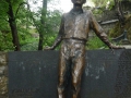 Jozsef_Attila_Statue.jpg
