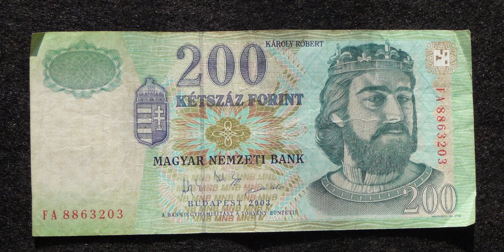 200 Forint: veraltete Banknote