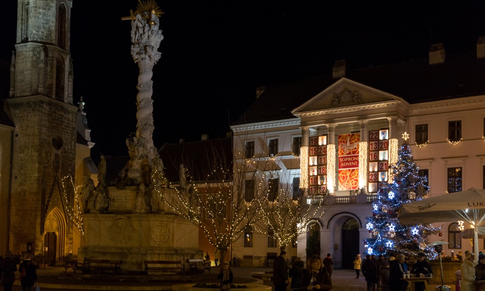 Hauptplatz Sopron, Adventskalender